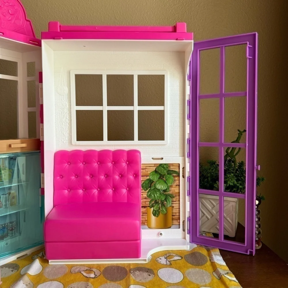 Barbie 2020 Cook n’ Grill portable restaurant doll playset WITHOUT accessories